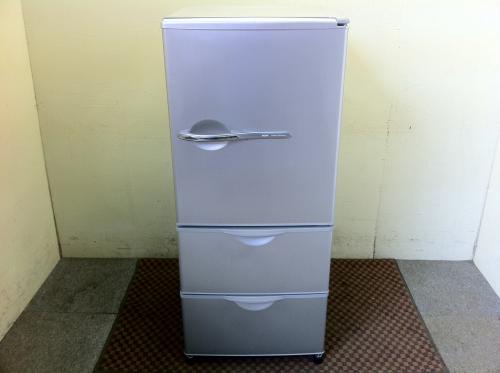 2011年 サンヨー 家庭用冷凍冷蔵庫 SR-261U(S)│厨房家